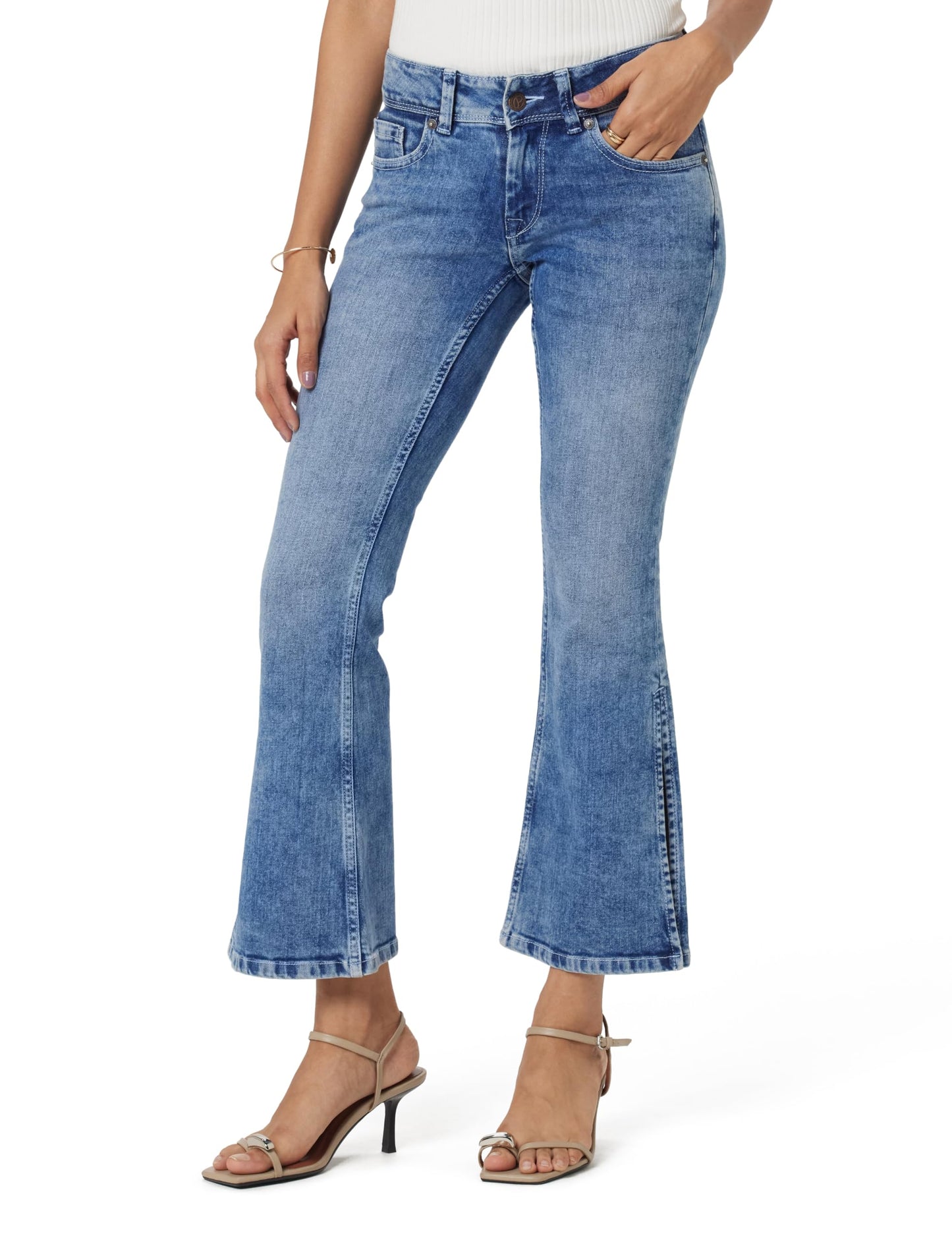 Pepe Jeans Women Mid Rise Slim Jeans (Pl204661Q058_Light Used_Mid Indigo Blue)