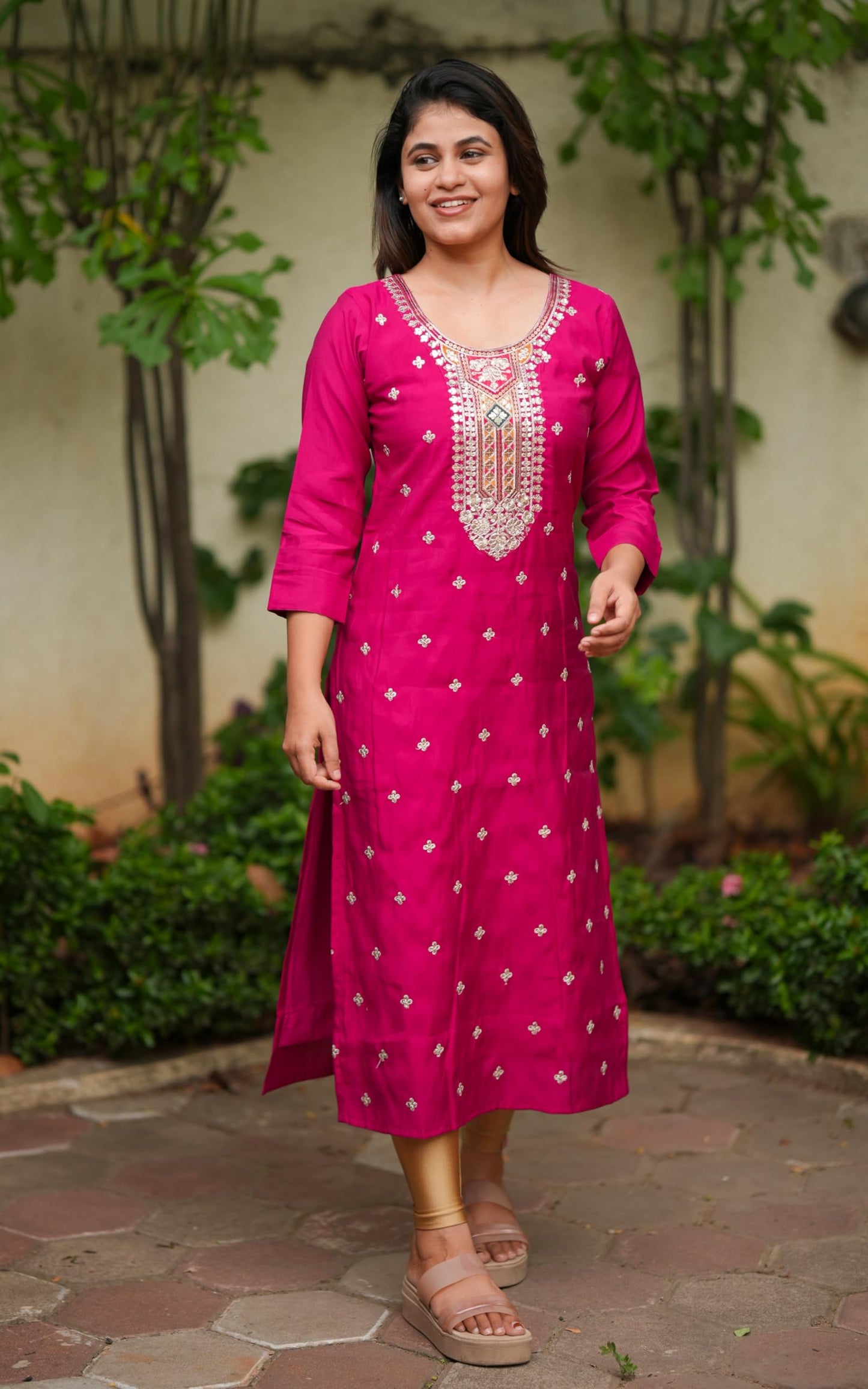 GoSriKi Women's Rayon Blend Straight Embroidered Kurta