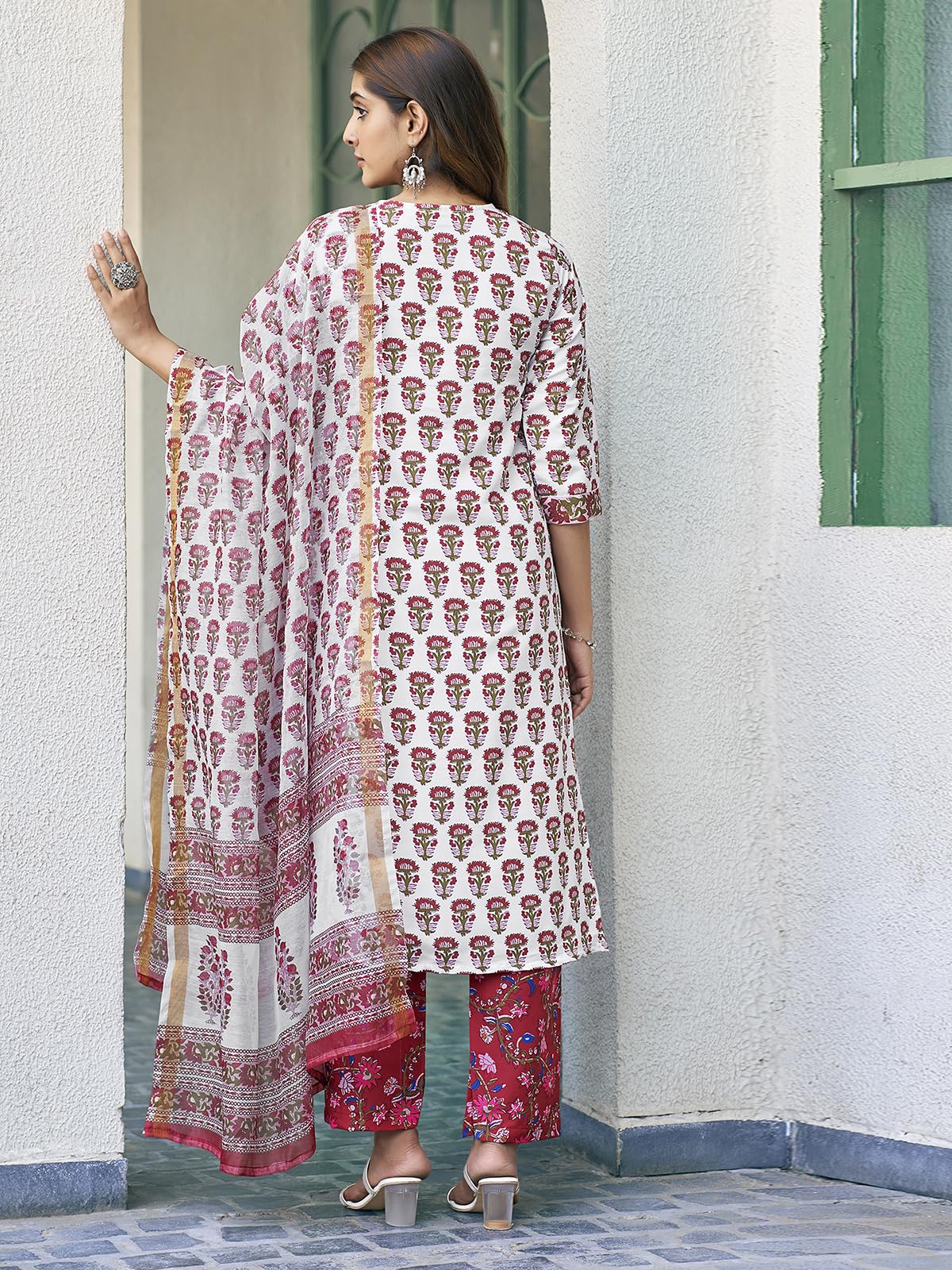 Sanisa WomenS Rayon Blend Floral Printed Straight Kurta With Pant And Dupatta Set| Ethnic Set | Suit Set | Kurta Set(129Kbd1394