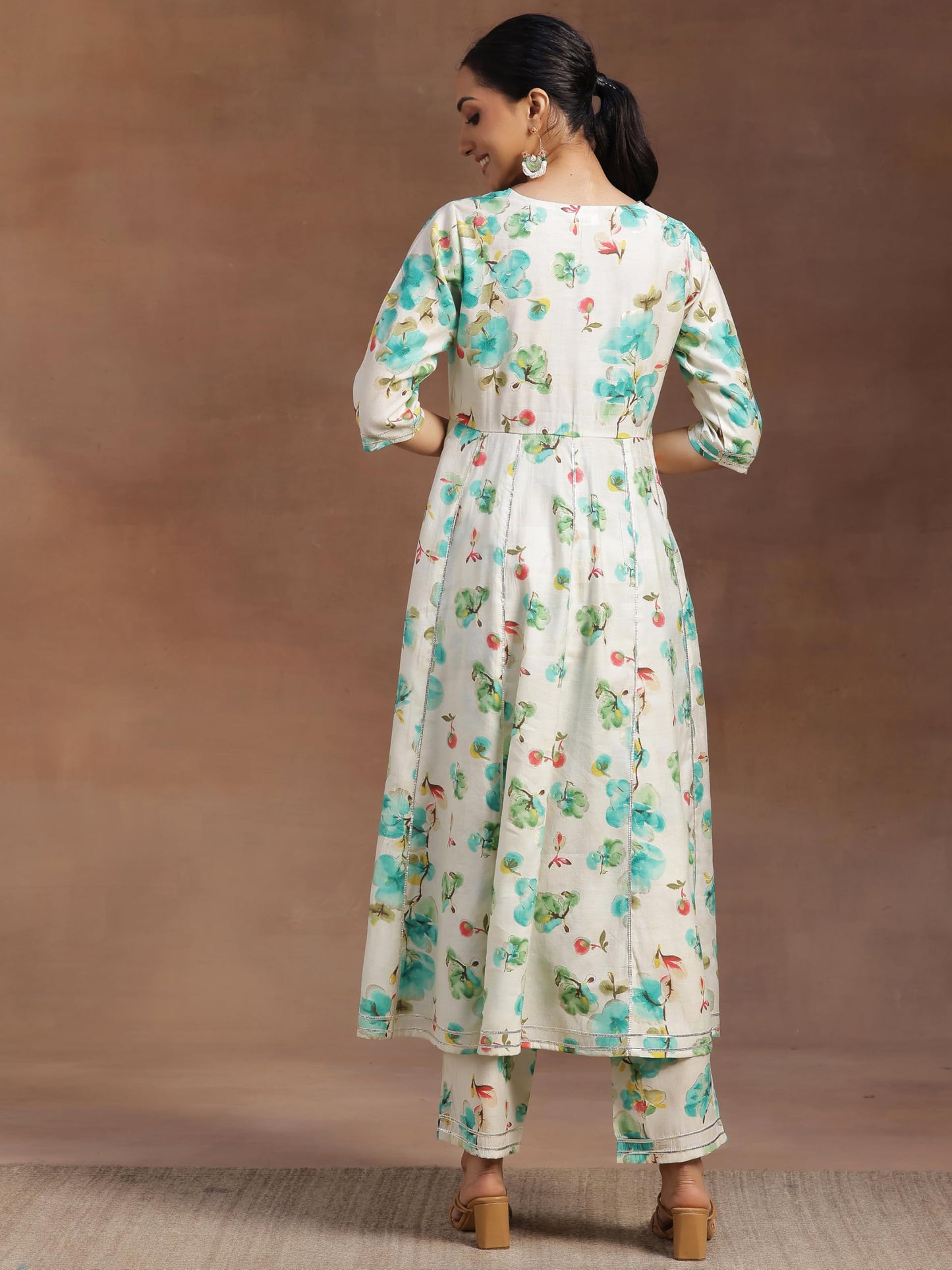 Libas WomenS Silk Blend Printed Kurta Set (35723_Off White