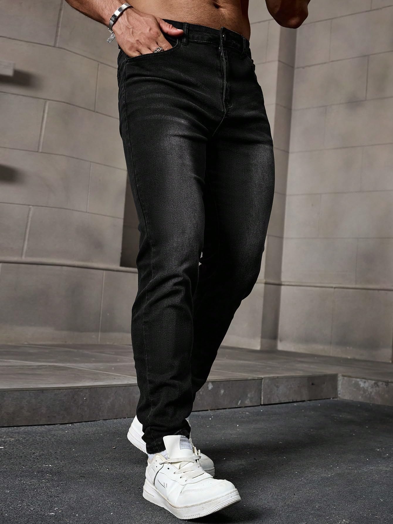 AVANOVA Mens Classic Black Gradient Casual Denim Jeans Tapered Straight Leg Long Distressed Light Jean Cargo, Straight-Leg Pant