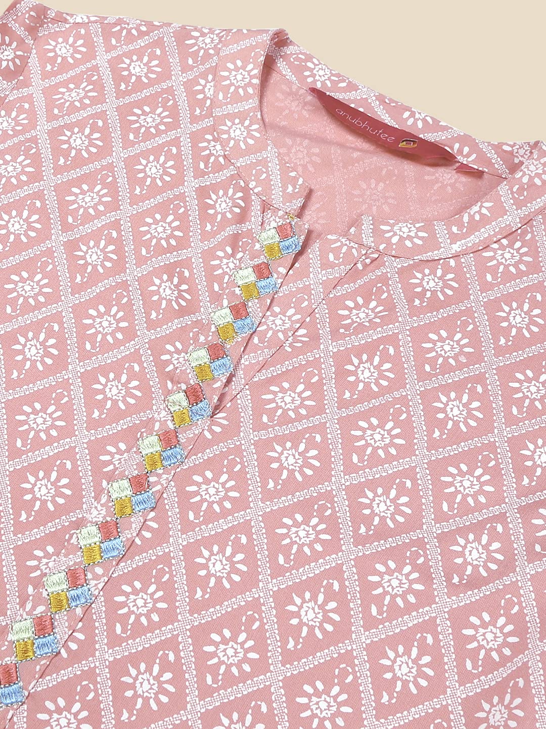 anubhutee Women Rayon Regular Straight Kurta