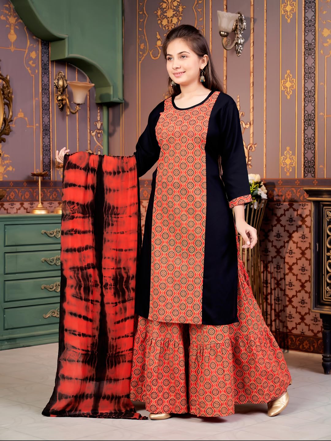 Aarika Girls Ethnic Wear Black Colour Damask Print Rayon Kurti-8-15 Years (Kurti-Tr-K-864)