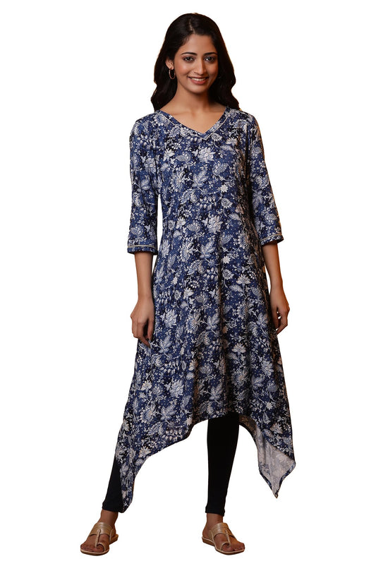 Aurelia Women's Floral Print Rayon A-line Kurta