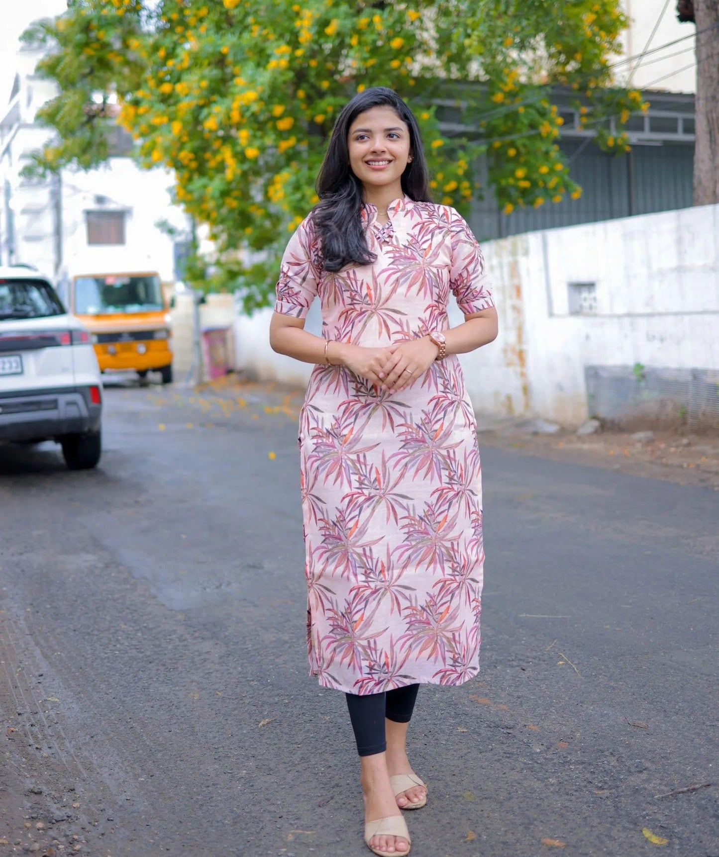 ANNI DESIGNER Women's Rayon Viscose Straight Printed Kurta