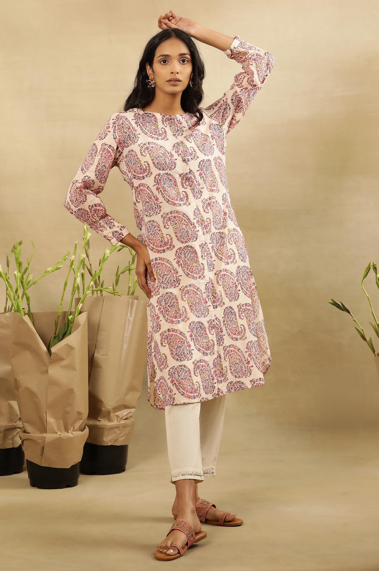 Folksong by W Women White Printed Cotton Straight Kurta