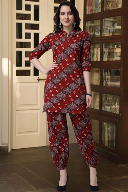 Popwings Casual Pure Cotton Bandhani Printed Kurti And Jogger Co-Ord Set || Latest Stylish Co-Ords Set For Women || 2 Piece Summ