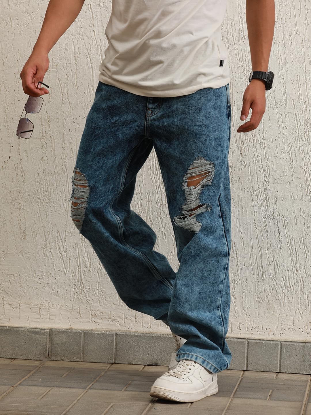 Hubberholme Men Blue Cotton Relaxed Fit Mid-Rise Solid Jeans