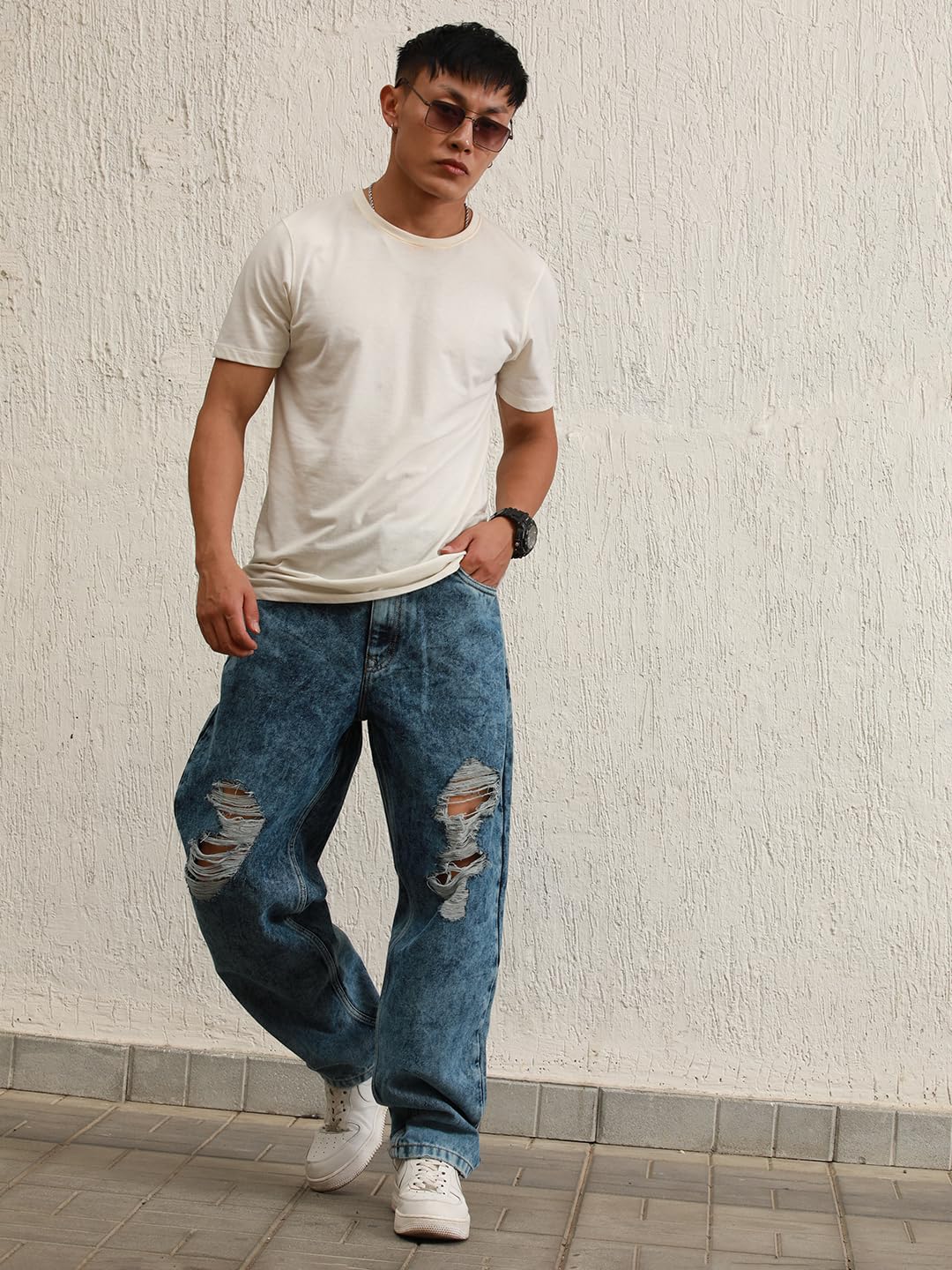 Hubberholme Men Blue Cotton Relaxed Fit Mid-Rise Solid Jeans