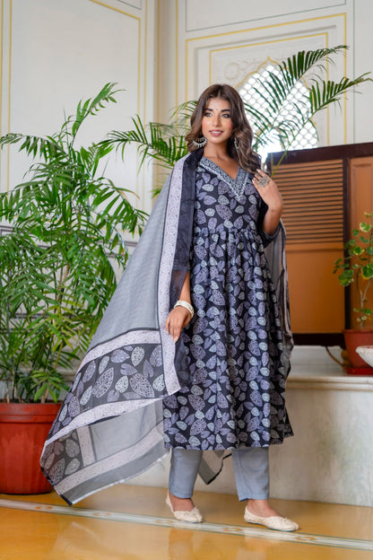 Yashika Women Printed Cotton Blend Lace A-Line Kurta Pant Dupatta Set - Ethnic Elegance for Every Occasion! Experience Comfort and Style with This Stunning Ensemble
