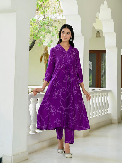 ANNI DESIGNER Women's Rayon Blend A-Line Printed Kurta & Pant