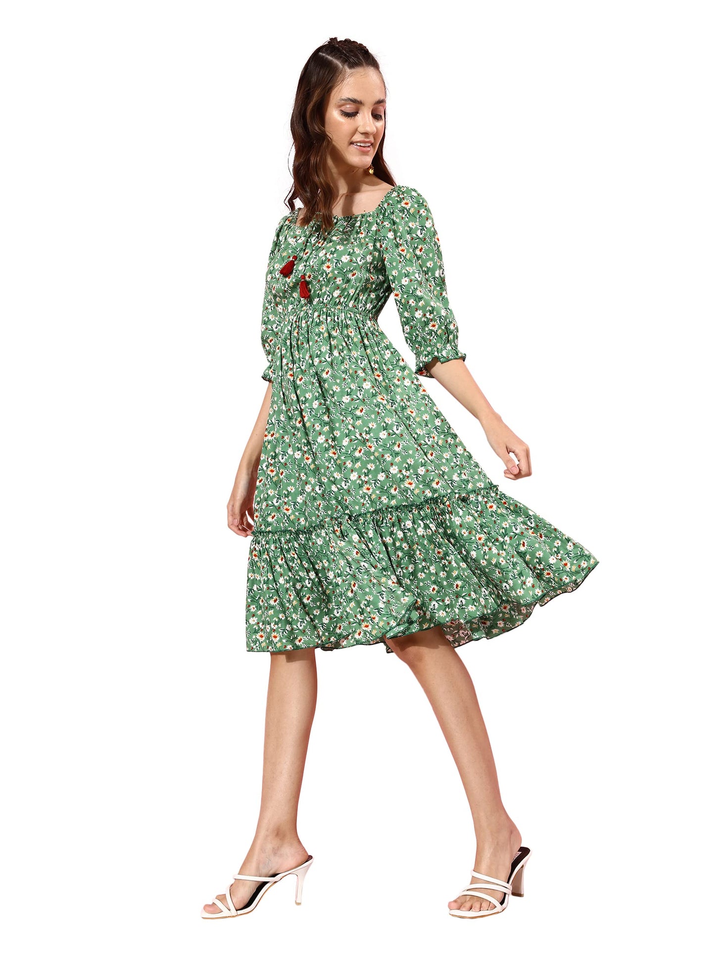 Miss Chase Womens Green Floral Square Neck 3/4 Sleeve Viscose Rayon Ruffled Knee Length Dress (MCAW22D99-84-48-02, Green, XS)