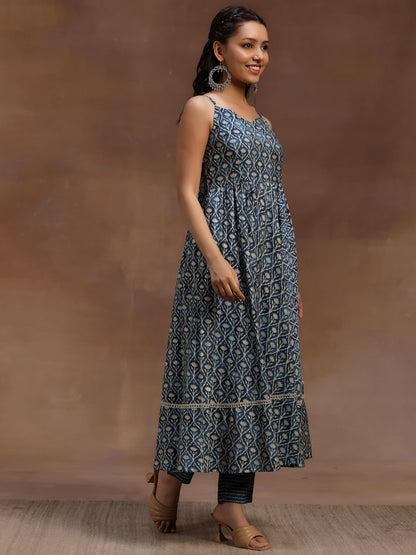 Libas WomenS Silk Blend Kurta Set (35883