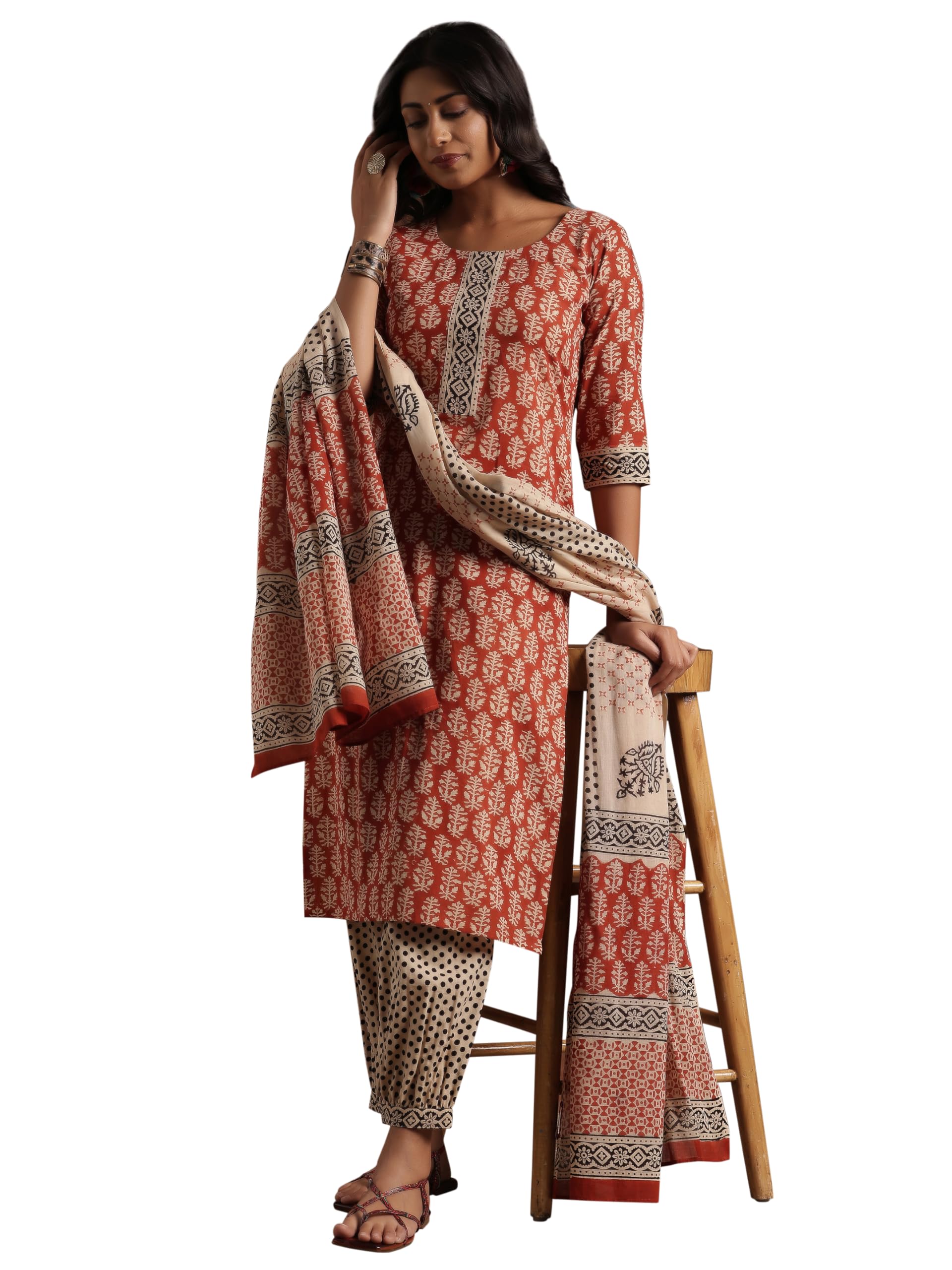 Libas WomenS Cotton Blend Kurta Sets (36613H