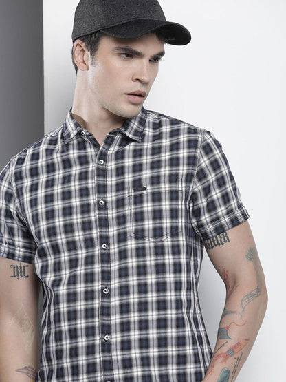 The Indian Garage Co Men Black Checkered Slim Fit Casual Shirt