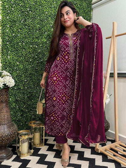 Gosriki WomenS Rayon Blend Straight Bandhej Printed Kurta With Pant & Dupatta (Turae Wine-Vks01-Gs_M_Wine_Medium)