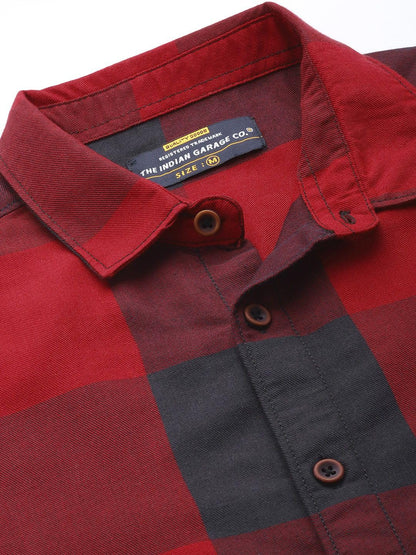 The Indian Garage Co Men Red Regular Fit Checkered Casual Shirt