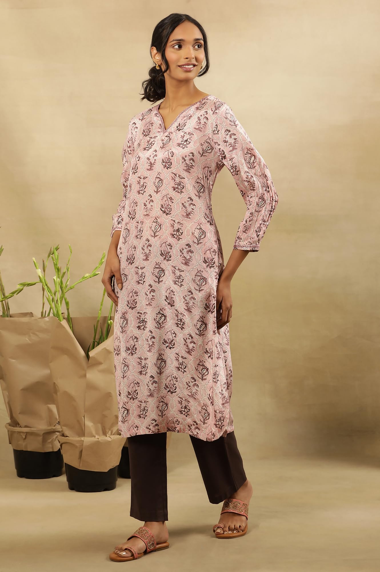 Folksong by W Women Pink Printed Viscose Straight Kurta