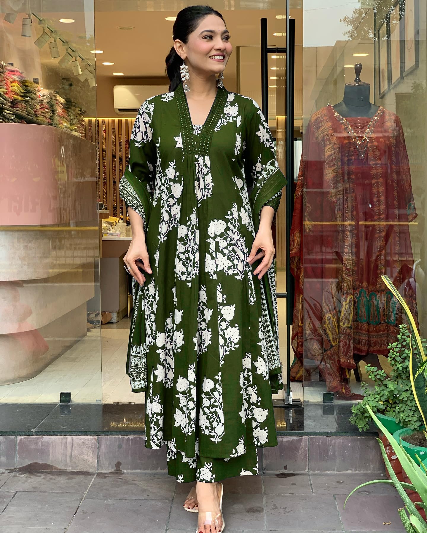 Toochki WomenS Rayon Viscose Anarkali Printed Kurta With Palazzo & Dupatta Olive Green Color