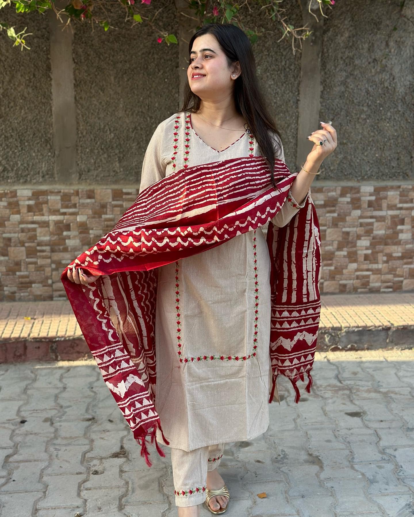 GoSriKi Womens Cotton Blend Straight Embroidered Kurta with Pant & Dupatta (DD Beige-NW-GS_XXL_Beige_XX-Large)