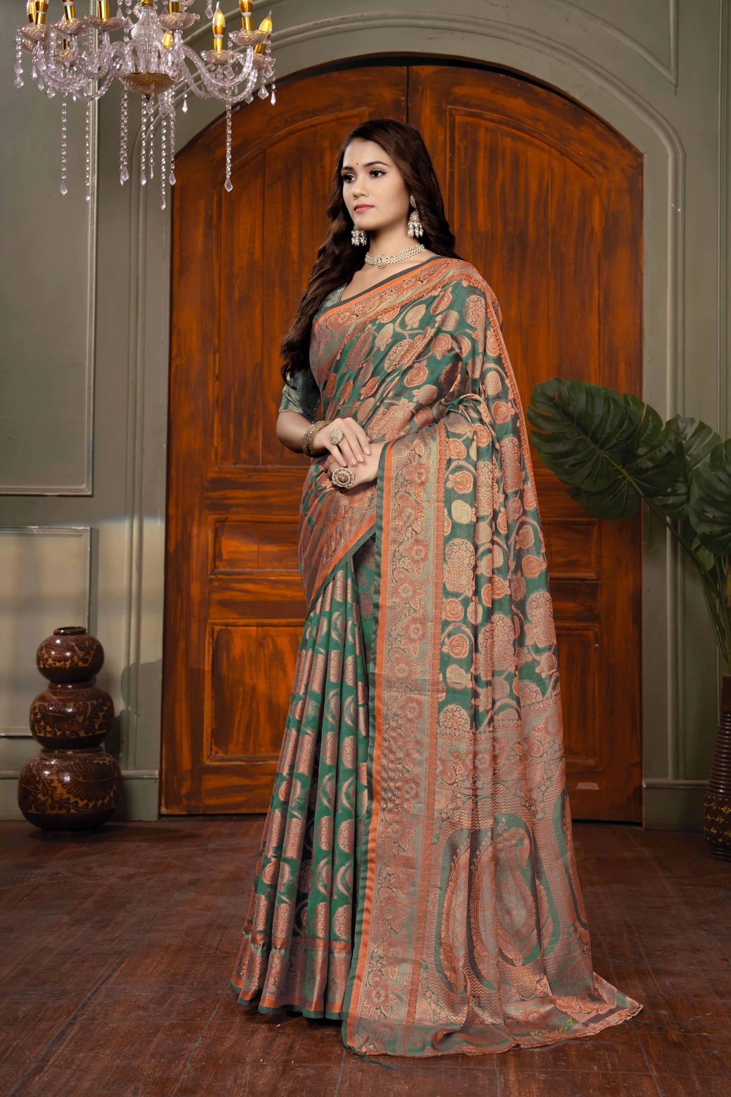 Sugathari Womens Green kanjivaram banarasi silk saree for Patola festival Wedding silk with rich pallu Design sarees for women