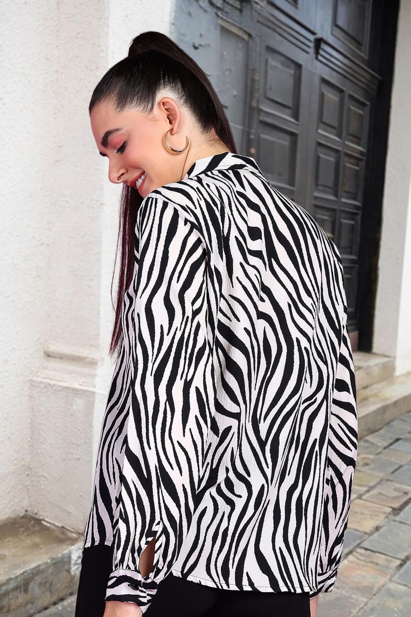 POPWINGS Printed Full-Sleeves Regular-Fit Polyester Printed Shirt for Women Stylish Western Casual Wear