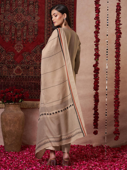 GoSriKi Women's Viscose Straight Kurta with Trousers & Dupatta, Size 46, Beige, Model Raja Saab Beige-VKS13-GS