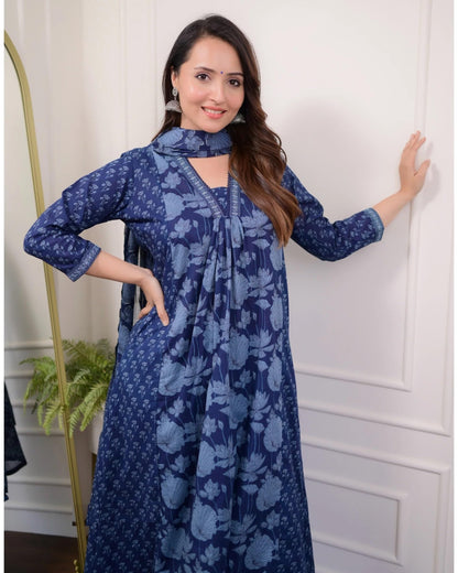 Nermosa Women Printed A-Line Kurta And Pant Set With Duppatta (Medium)