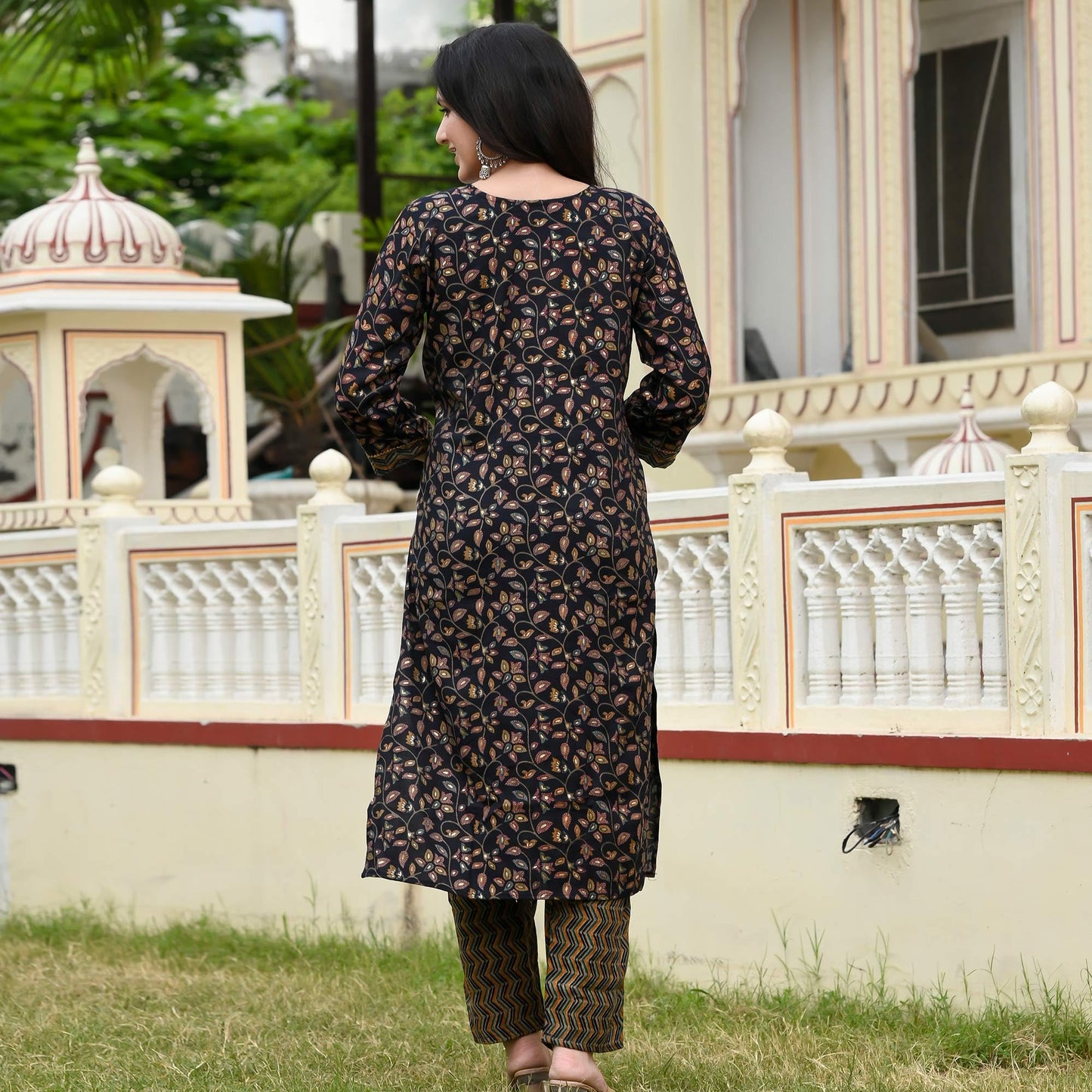 Lookmark WomenS Embroidered Cotton Straight Kurta Set With Pants & Dupatta - Elevate Your Style With This Exquisite Ensemble (A
