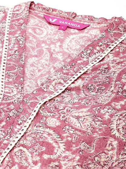 Varanga Women? Peach Paisley Printed A-Line Kurta with Lace Embellishment, V-Neck, 3/4 Sleeves, Casual & Festive Ethnic Wear for All Occasions