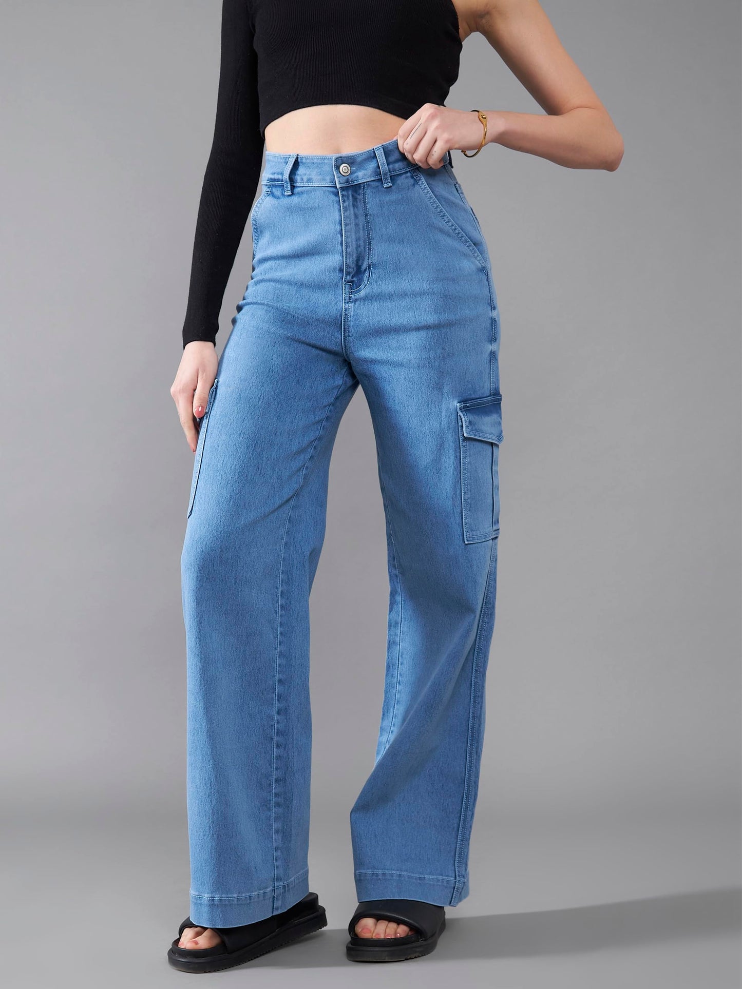 Dolce Crudo Womens Wide Leg High Rise Clean Look Regular Length Stretchable Flared Cargo Style Denim Jeans (DOAW23DEN12-79-158-