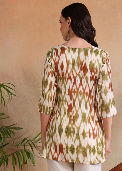 Aayla Floral Print Poly Rayon Short Kurti  A Regal Choice For Women Who Seek Comfort, Elegance, And Style, Perfect For Office Wi