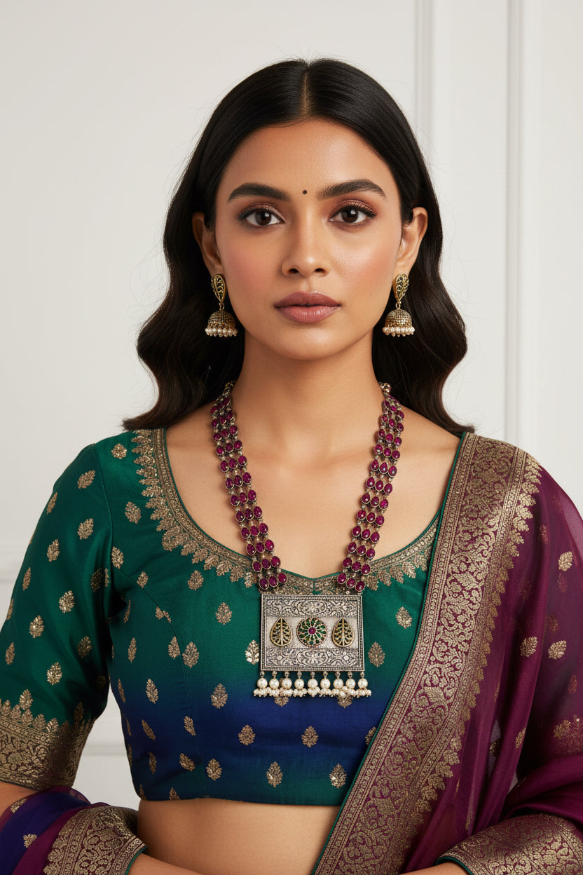 Dual tone necklace set