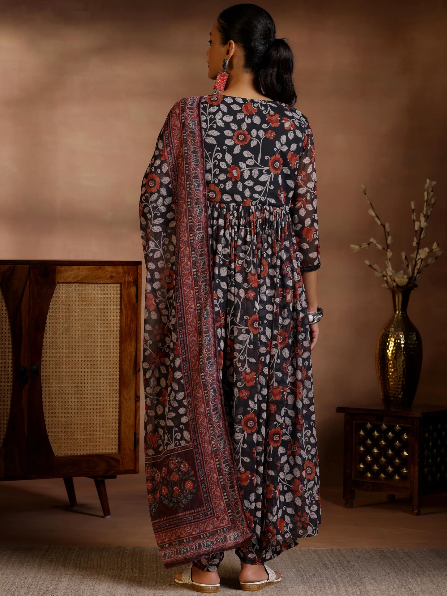 Libas WomenS Poly Chiffon Kurta Set (27669_Black