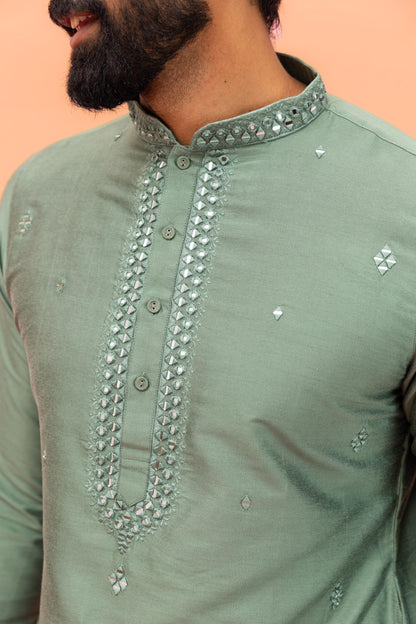 Kisah Cotton Kurta For Men, Full Sleaves, Knee Length, Straight, Regular Fit, Mandarin Collar, Geometric Embroidered Mirror Work
