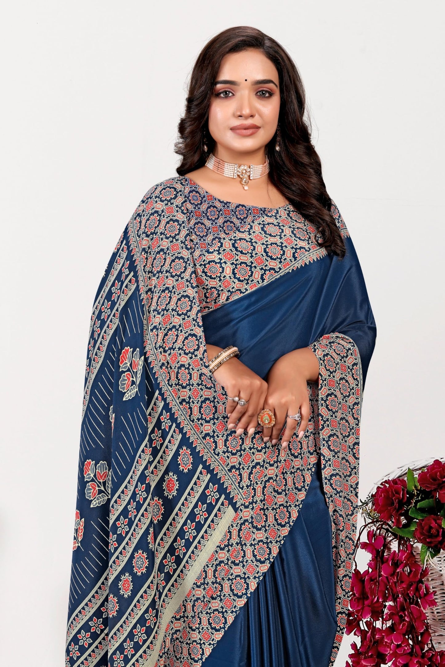 Vimla WomenS Premium Crepe Silk Saree With Unstitched Blouse Piece Floral Pattern And Plain Weave Type