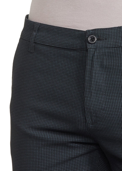 The Indian Garage Co Men Slim Fit Checked Mid-Rise Stretchable Chinos Grey