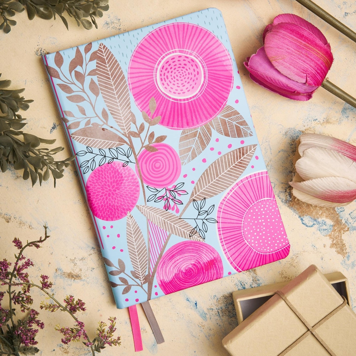 Doodle Hard Bound Soft Foam Padded Paper Notebook|Compact Size A5 (8.25 X 5.7)|160 Pages, 80 Gsm|Flat Opening|Soft Foam Padding|