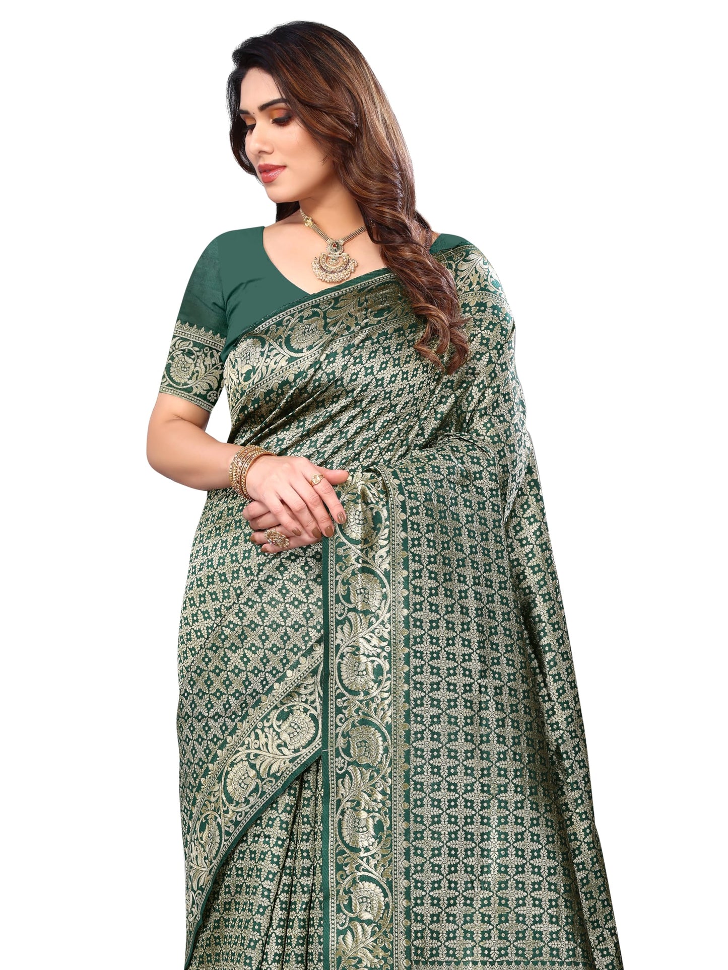 Sidhidata Womens Banarasi Jacquard Silk Saree With Unstitched Blouse Piece (Silk Kasturi Bottle Green_Bottle Green_Free Size)