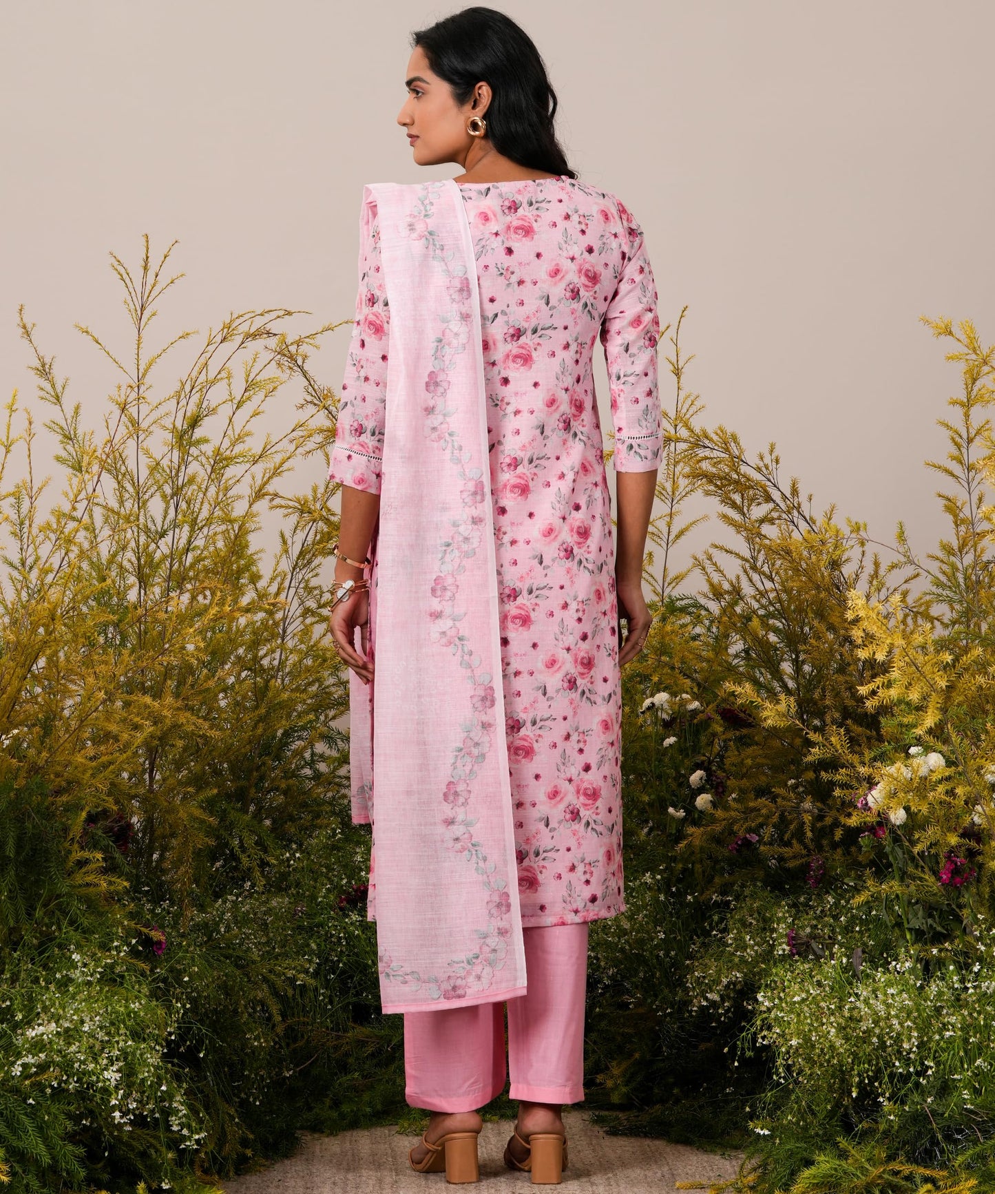 Libas WomenS Linen Kurta Set (27257_Pink