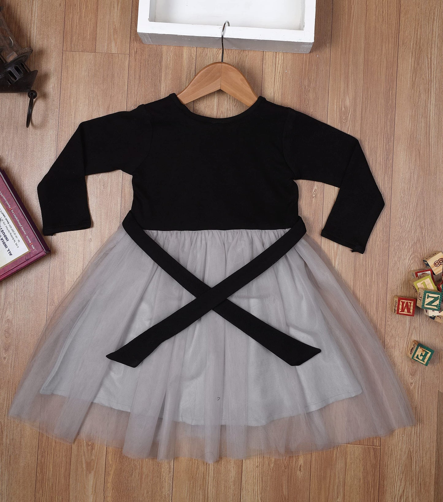 Tagas Girls Contrast Mesh Flounce Sleeve Dress Black
