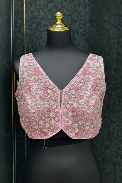Pink blouse : sleeves available