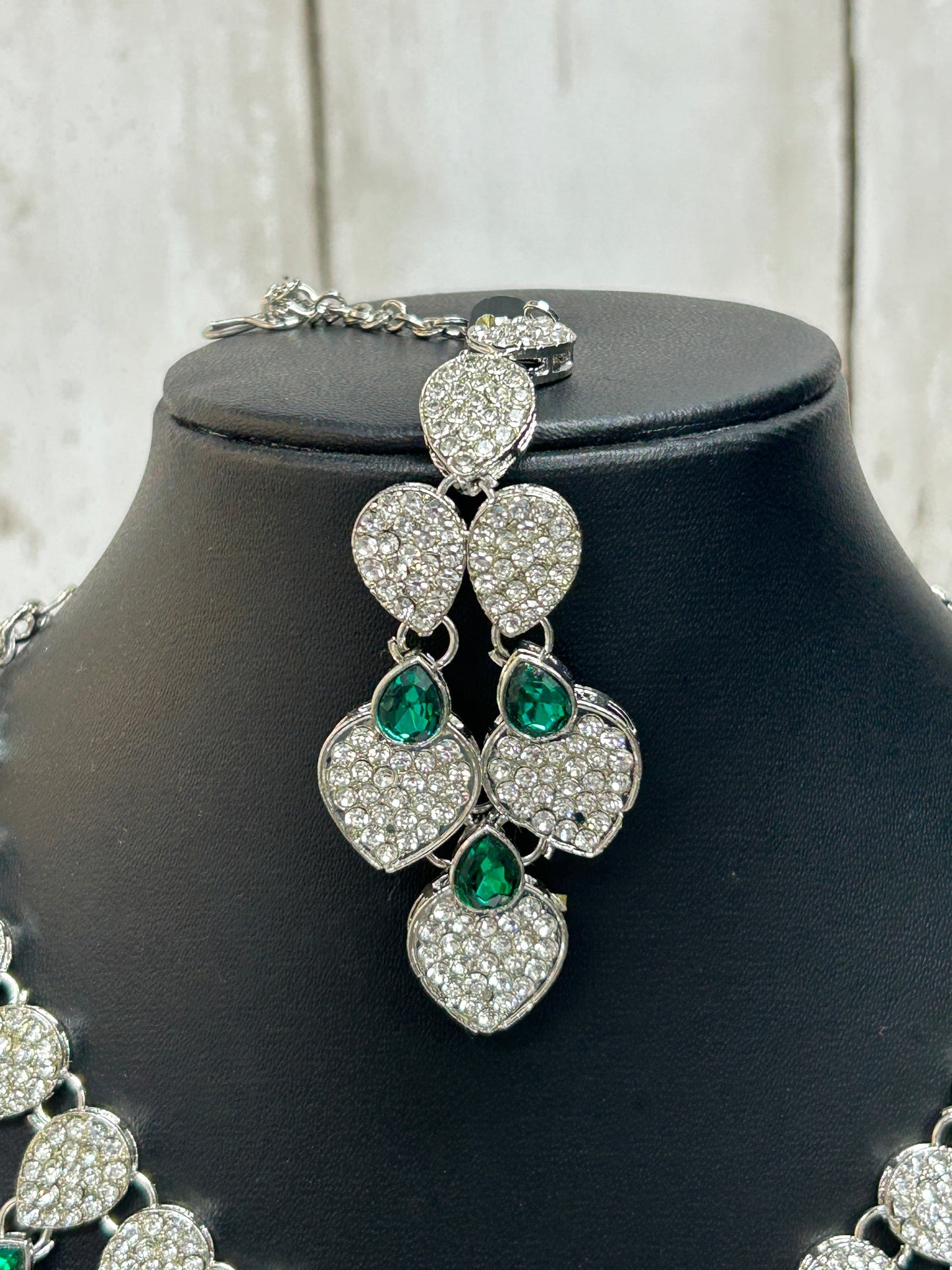 Necklace set