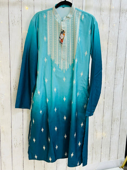 Embroidered kurta set for men