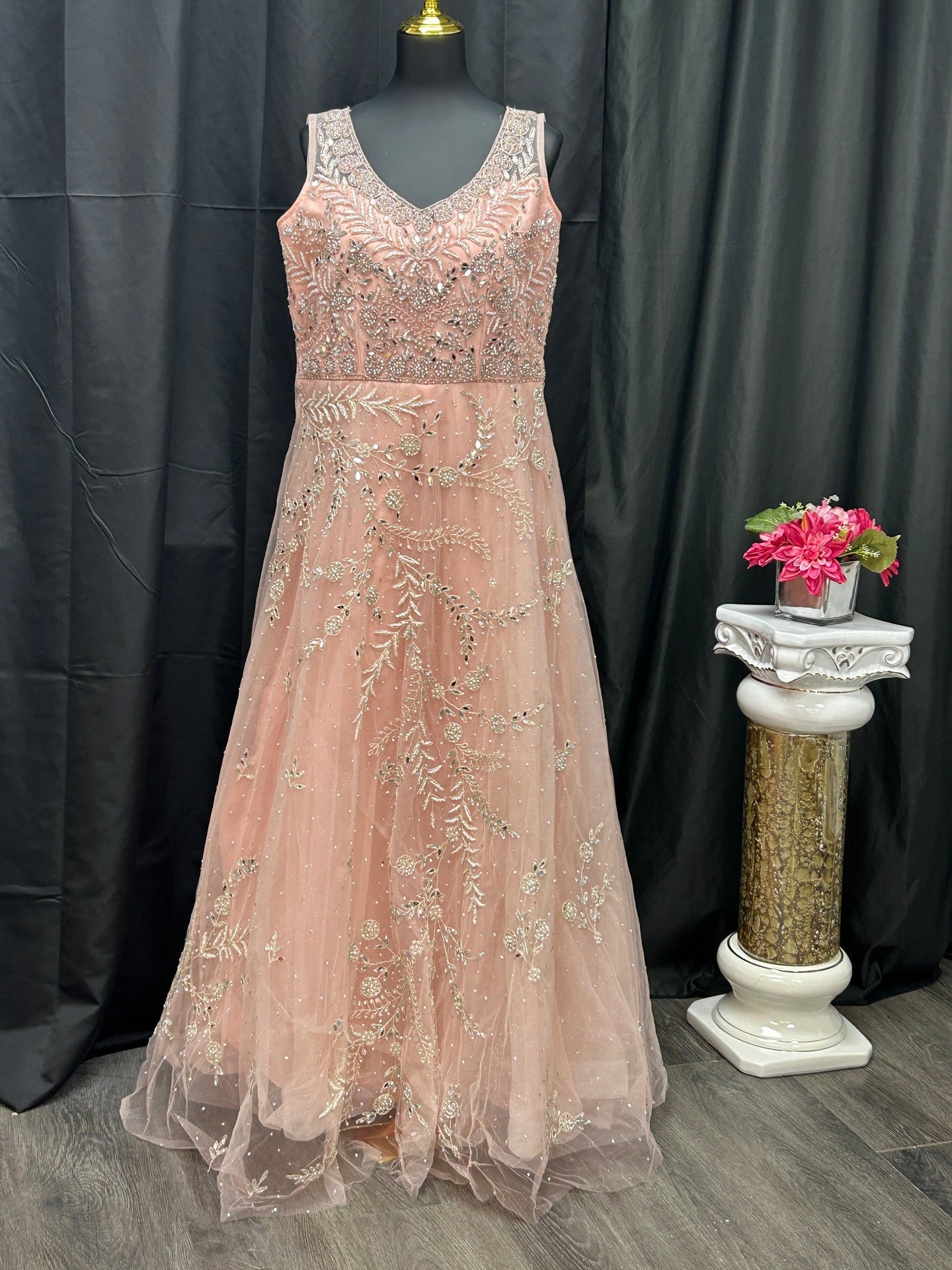 Heavy party wear gown