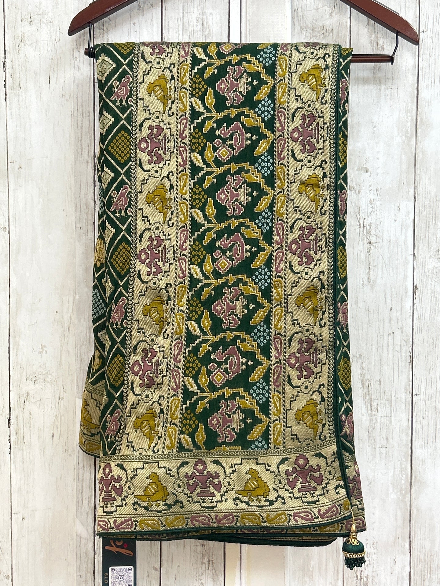 Bandhani saree