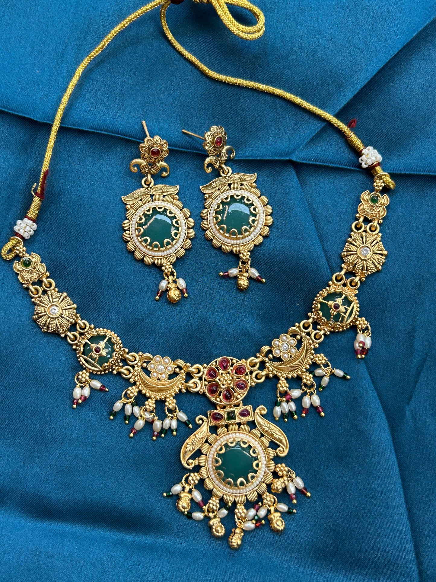 Gold look alike necklace