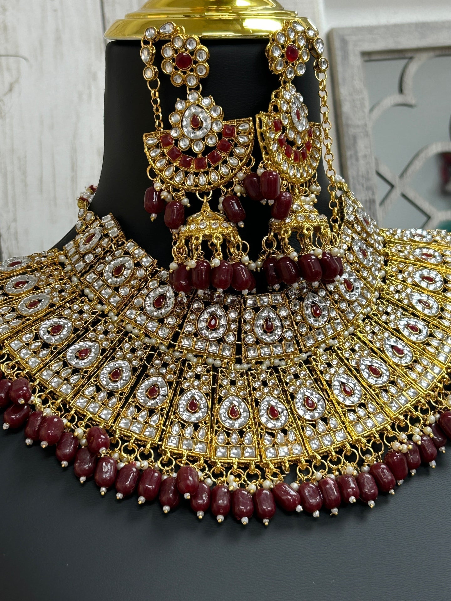 Bridal necklace set