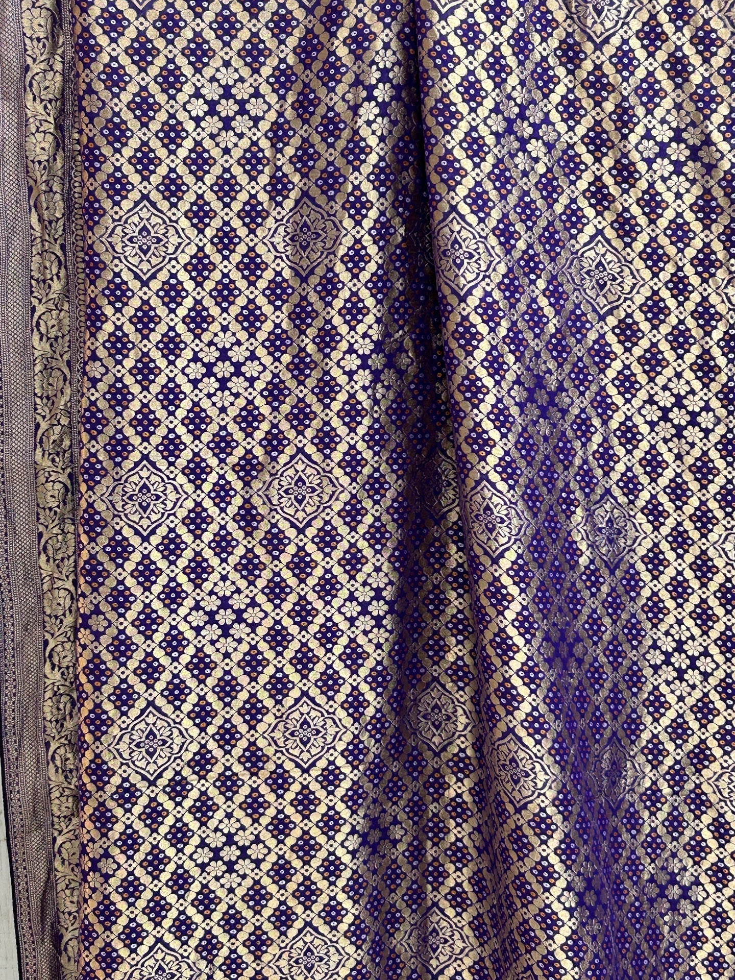 Bandhani patola saree
