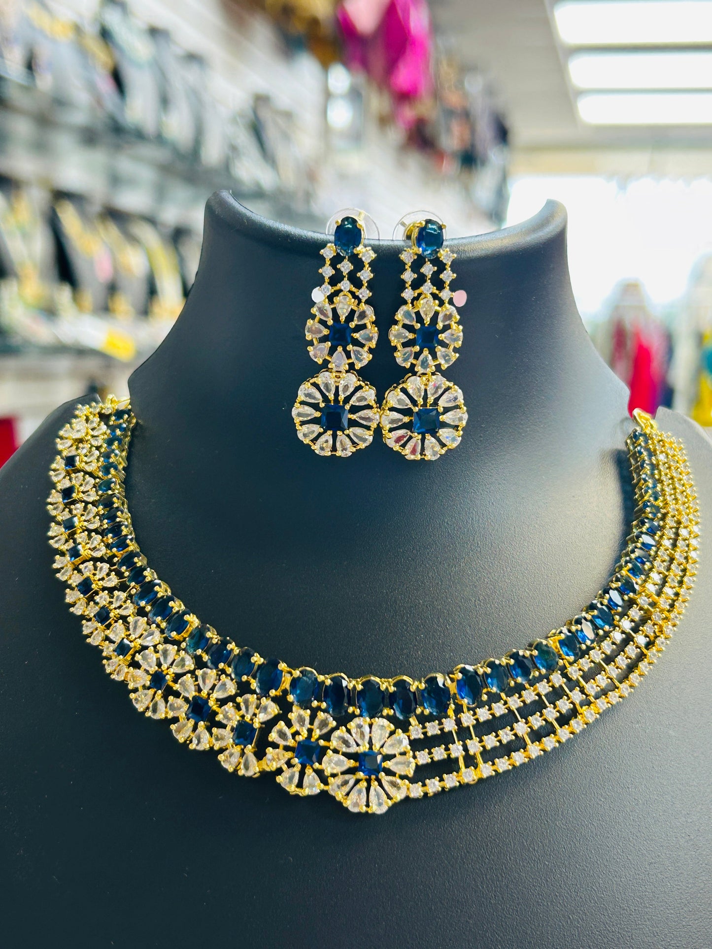 Ad necklace set : Blue stones gold polish